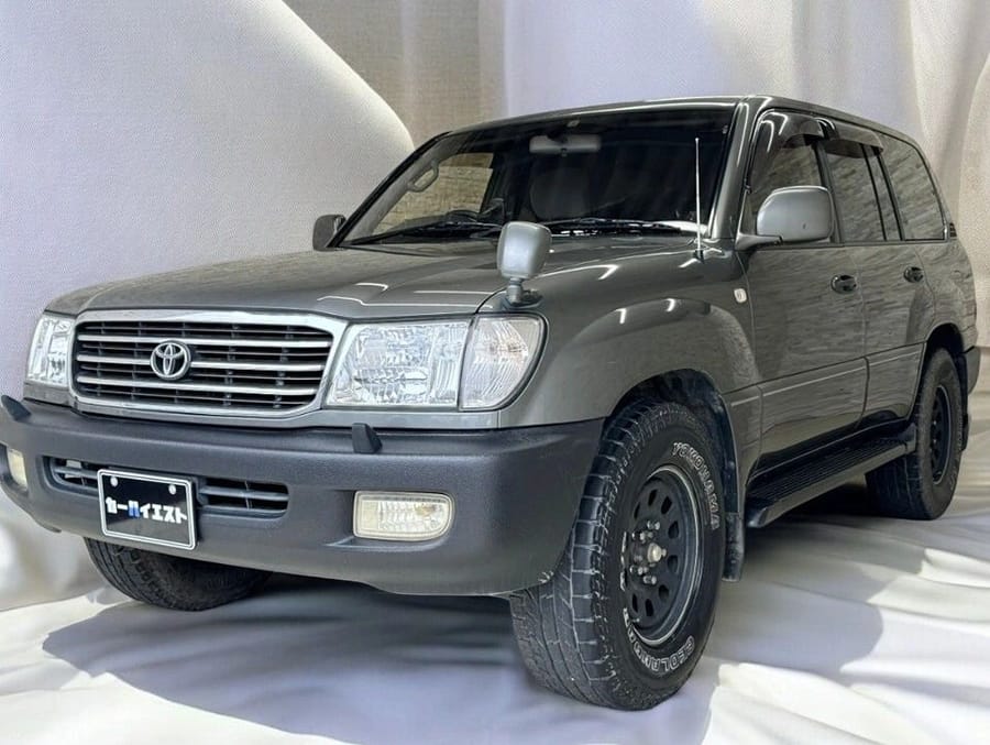 1999 Toyota Land Cruiser — right-hand-drive JDM import for sale